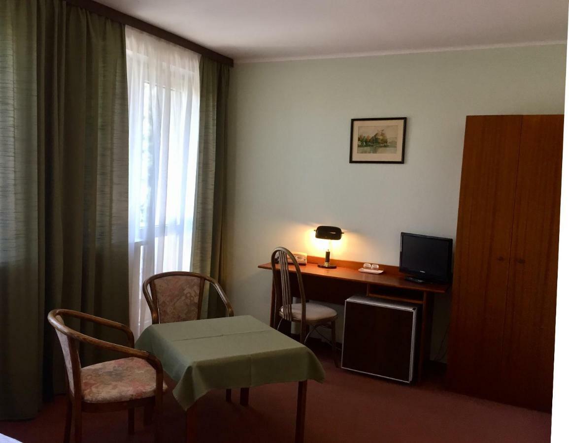 Hotel-Pension Kamyk Πράγα Εξωτερικό φωτογραφία